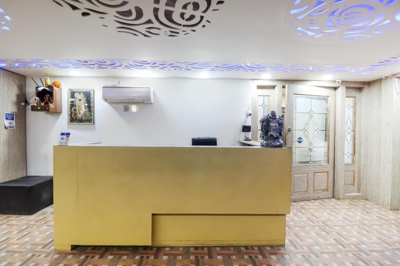 Capital O 70631 Hotel Dwarka International Darbhanga Exteriör bild